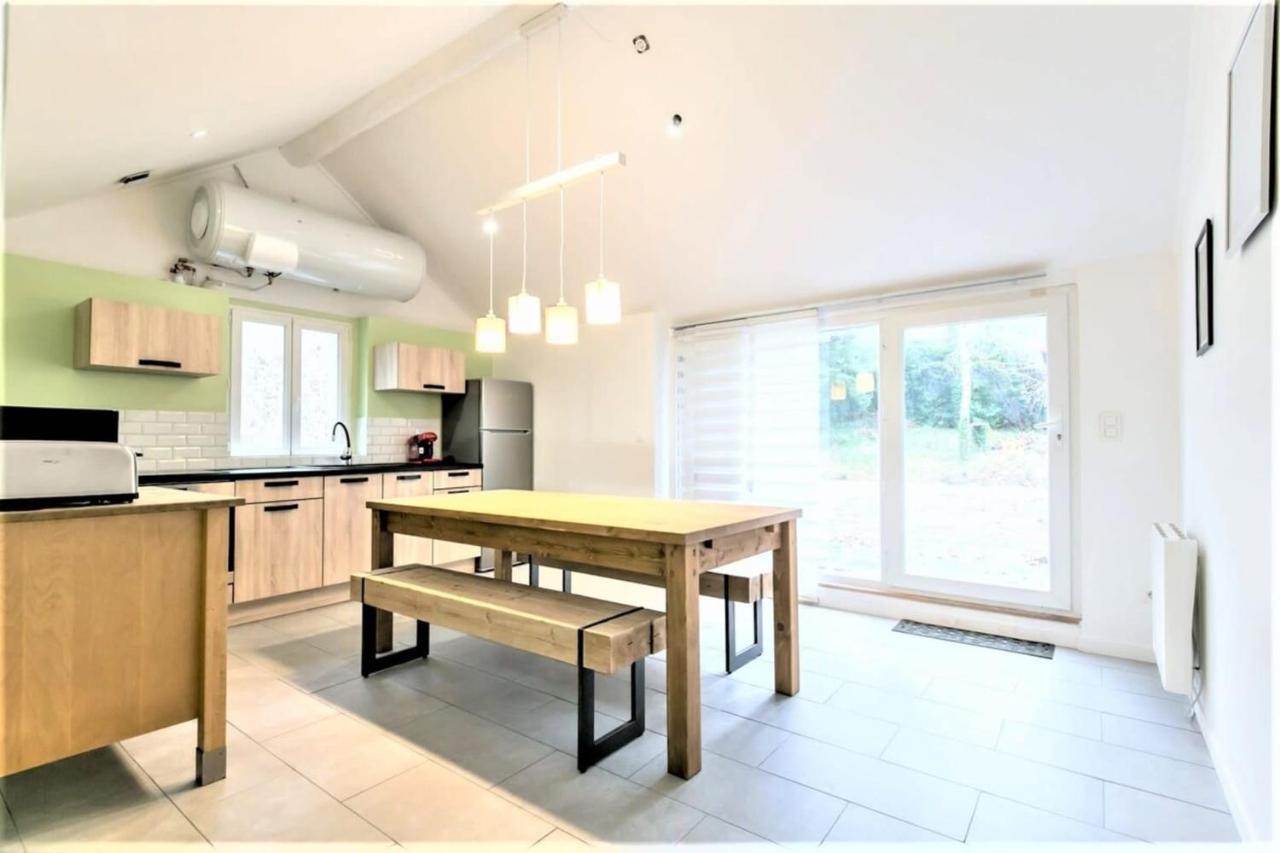 Mickey'S Gateway N4 Pour 6 Votre Refuge Familial Apartment Монтеврен Екстериор снимка